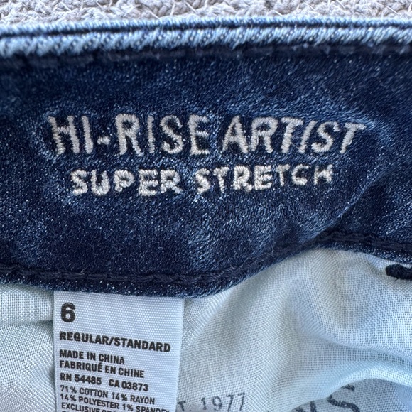 American Eagle Dark Indigo Blue Hi-Rise Artist Flare Leg Jeans Size 6 - Picture 5 of 9